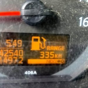 foto 3.5t 6míst tupláky 3.4x2m valník tažné 96kW 2.5D Nissan Cabstar 3513