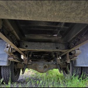 foto 3.5t 6míst tupláky valník tažné 96kW 2.5D Nissan Cabstar 3513
