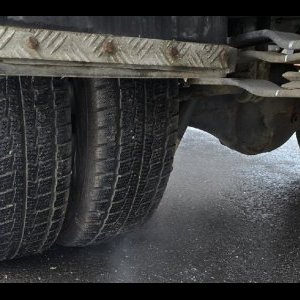 foto 3.5t valník 4.4m tupláky klima EUR4 repas motor Nissan Cabstar 35.13/2.5D